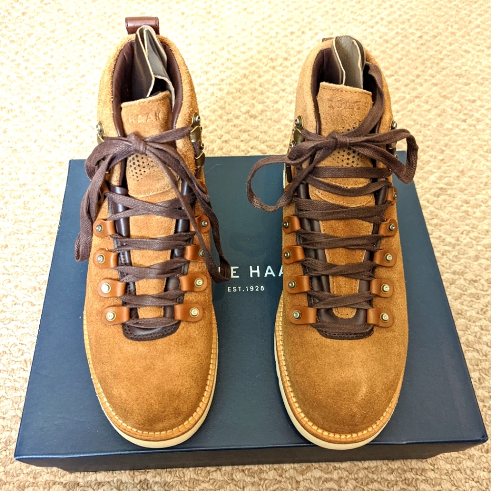 NWT Hiking Boots, Water Proof